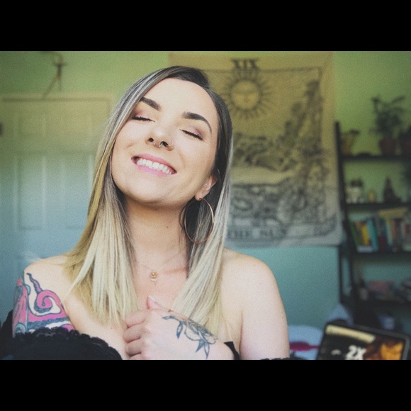 yvettenoelle